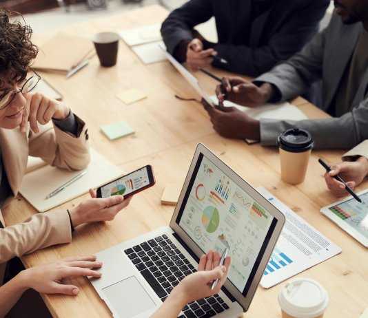 因人而異的溝通 | 跨風格溝通力!MBTI幫助你打破職場摩擦