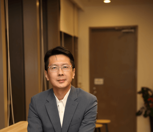 吳育宏 老師簡介 | B2B業務行銷專家 吳育宏