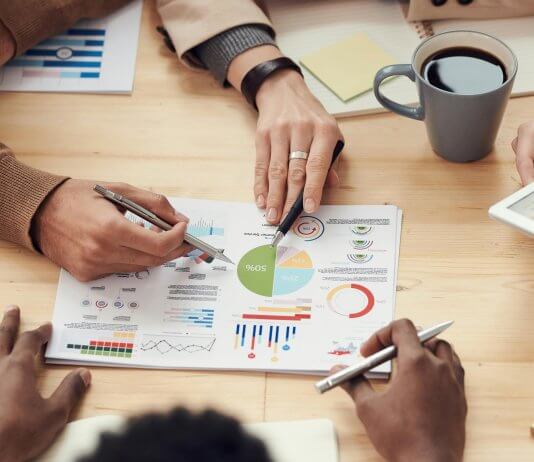 簡報技巧 | 為什麼你的簡報無法打動人心?大師的秘密心法報你知!